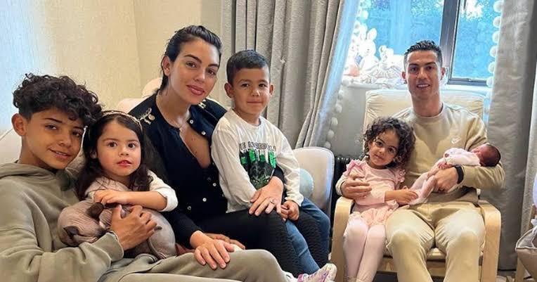 cristiano ronaldo kinder